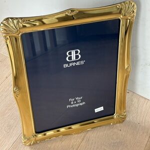 Vintage Solid Brass 8 x 10 photo frame in original box. Clamshell motif